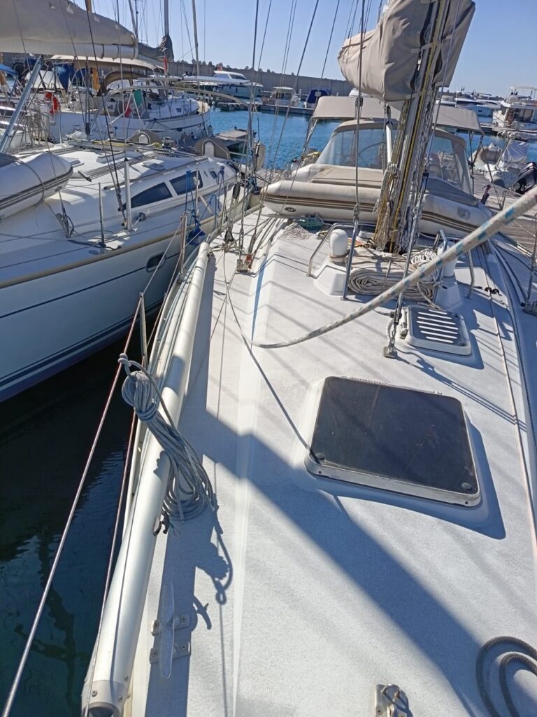 foreship boat 1